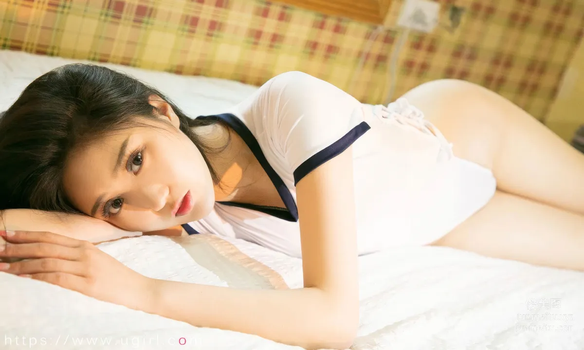 [Ugirls]爱尤物 No.2866 软甜一夏 一只香蕉船 [35P] page 17