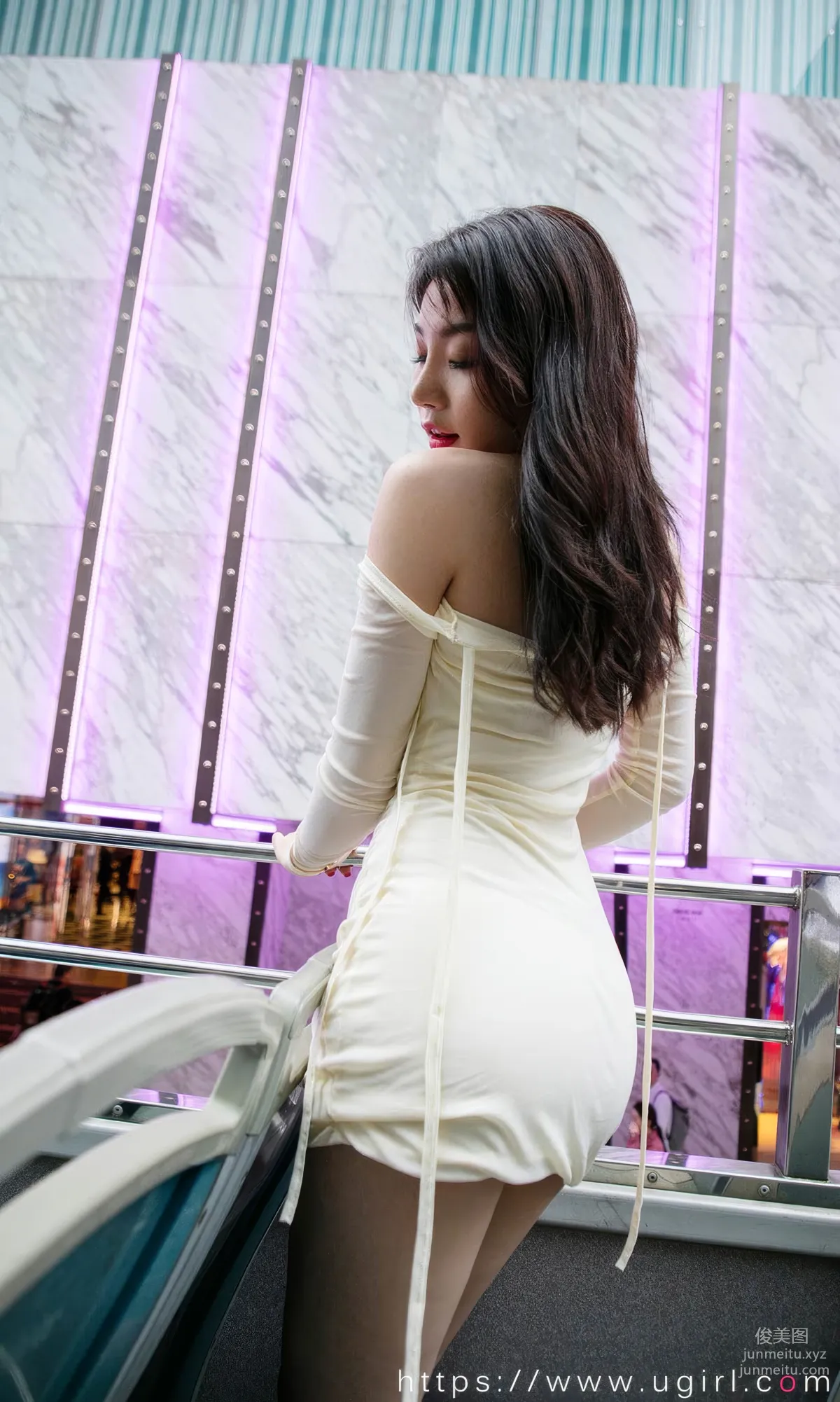 [Ugirls]爱尤物 No.2878 在心底踏出涟漪 芝芝[35P] page 11