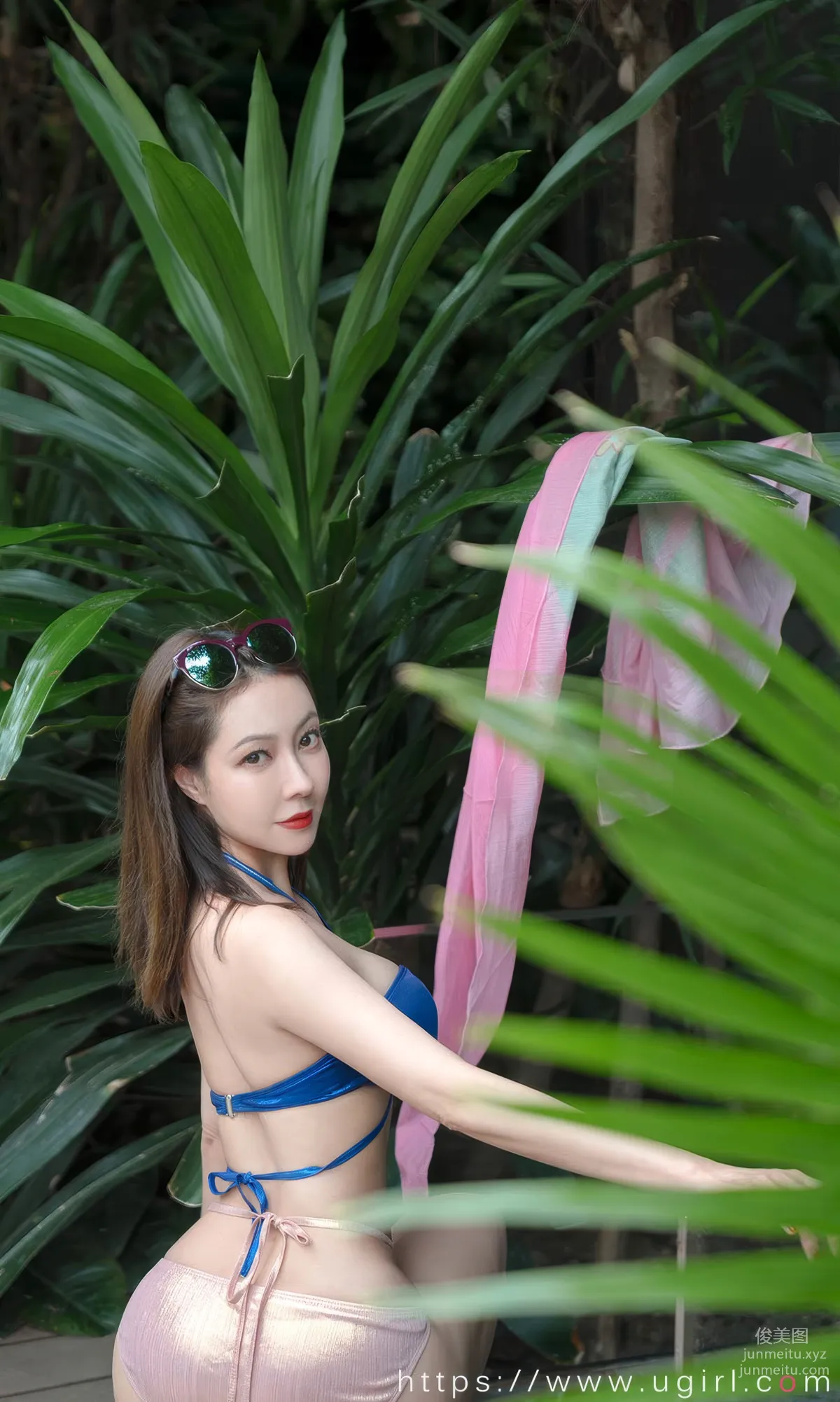 [Ugirls]爱尤物 No.2909 克莱因蓝 果儿 [35P] page 11