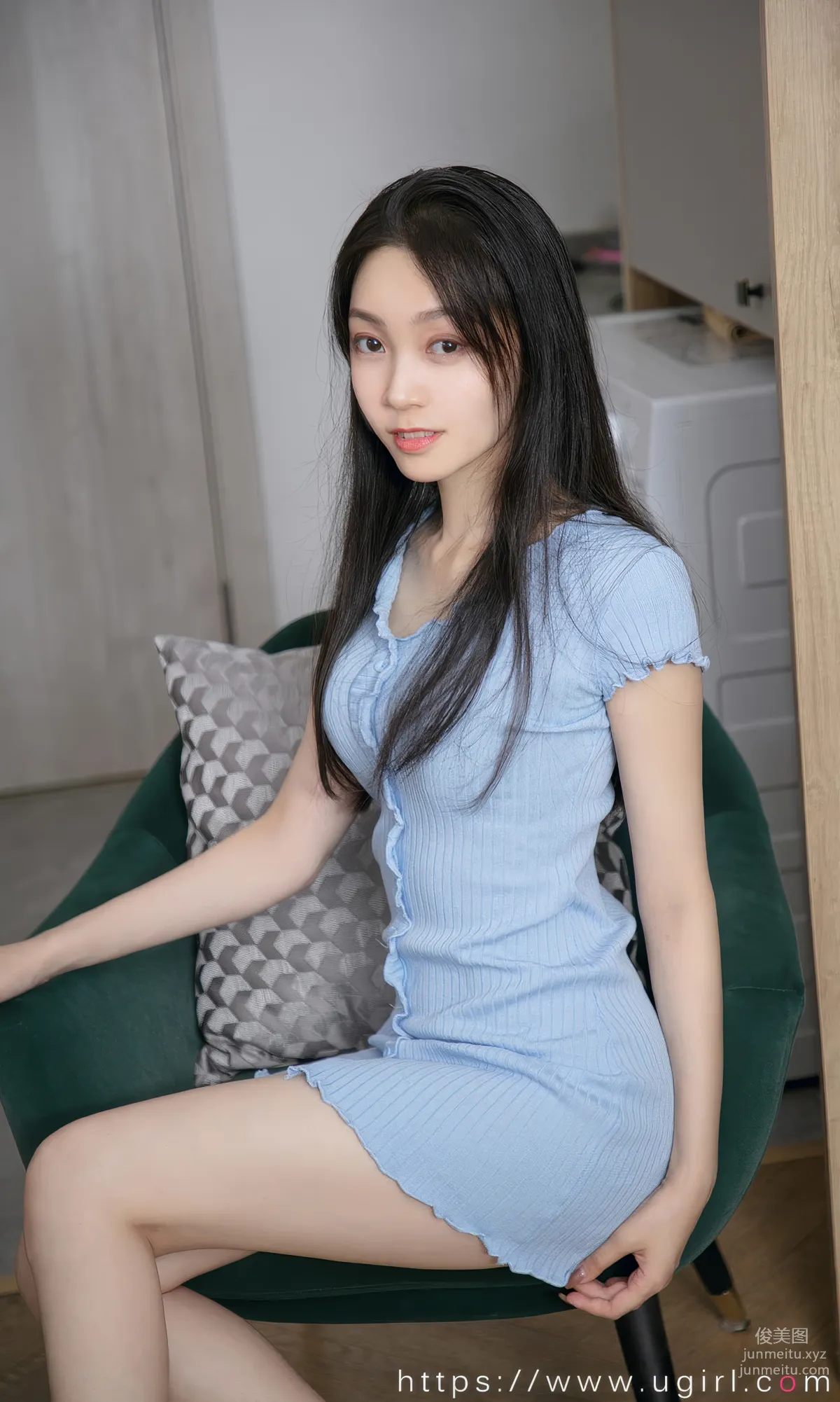 [Ugirls]爱尤物 No.2923 午后醒来 小桃子 [35P] page 12