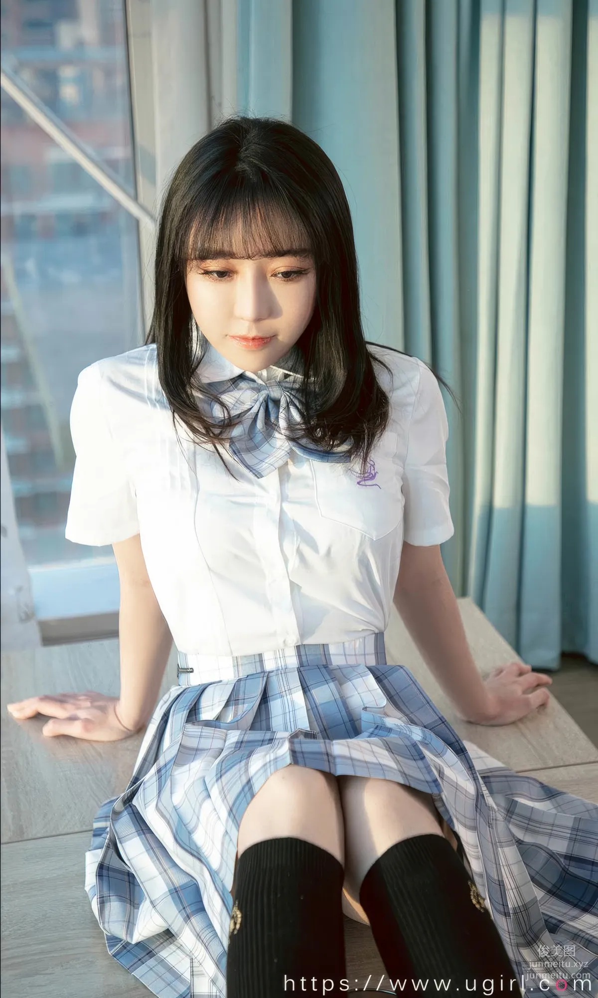 [Ugirls]爱尤物 No.2929 白亦ada 香色格子裙 [35P] page 8