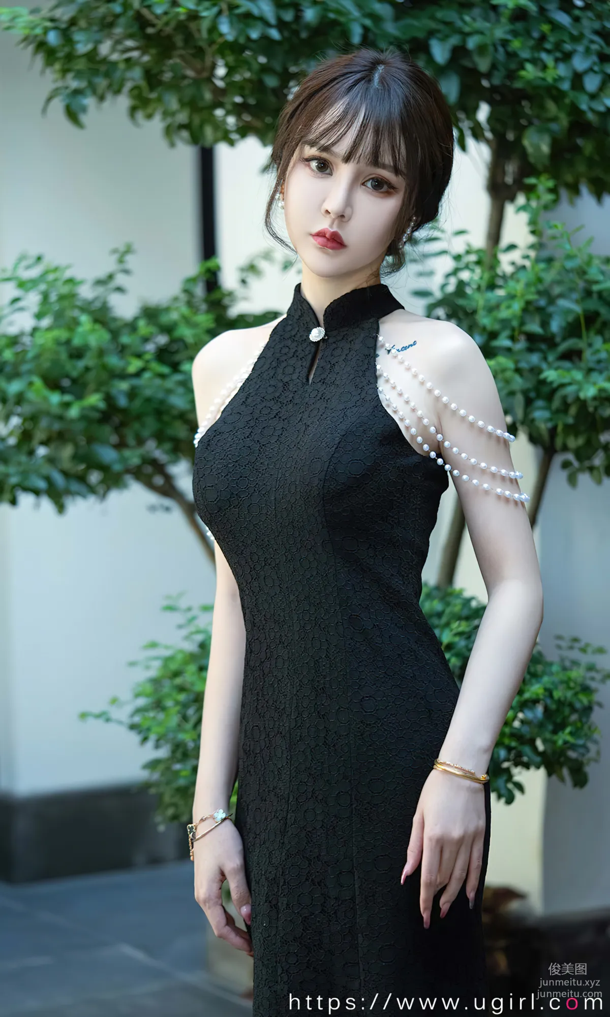 [爱尤物]2023 NO.2722 花遇和风 青树[35P] page 23