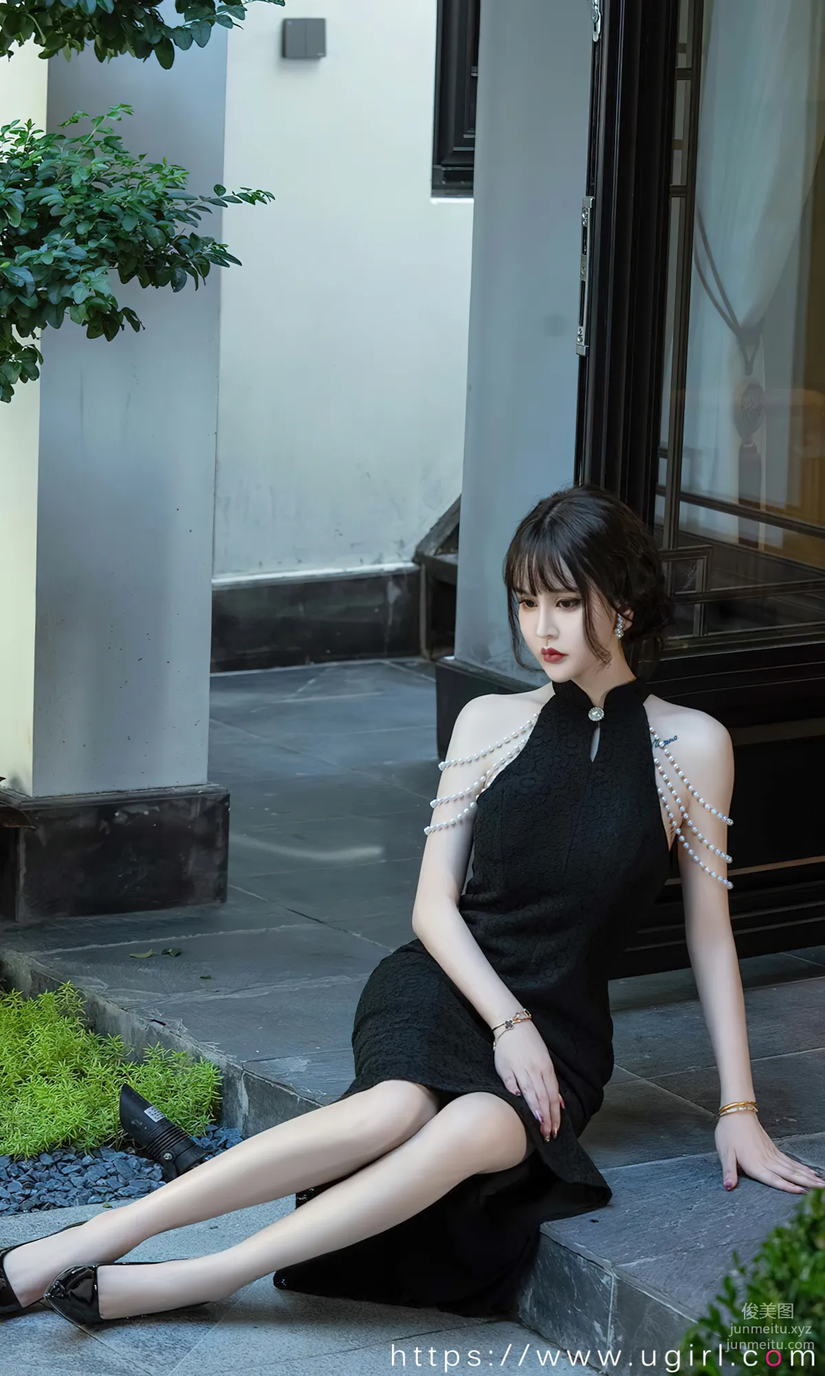 [爱尤物]2023 NO.2722 花遇和风 青树[35P] page 24