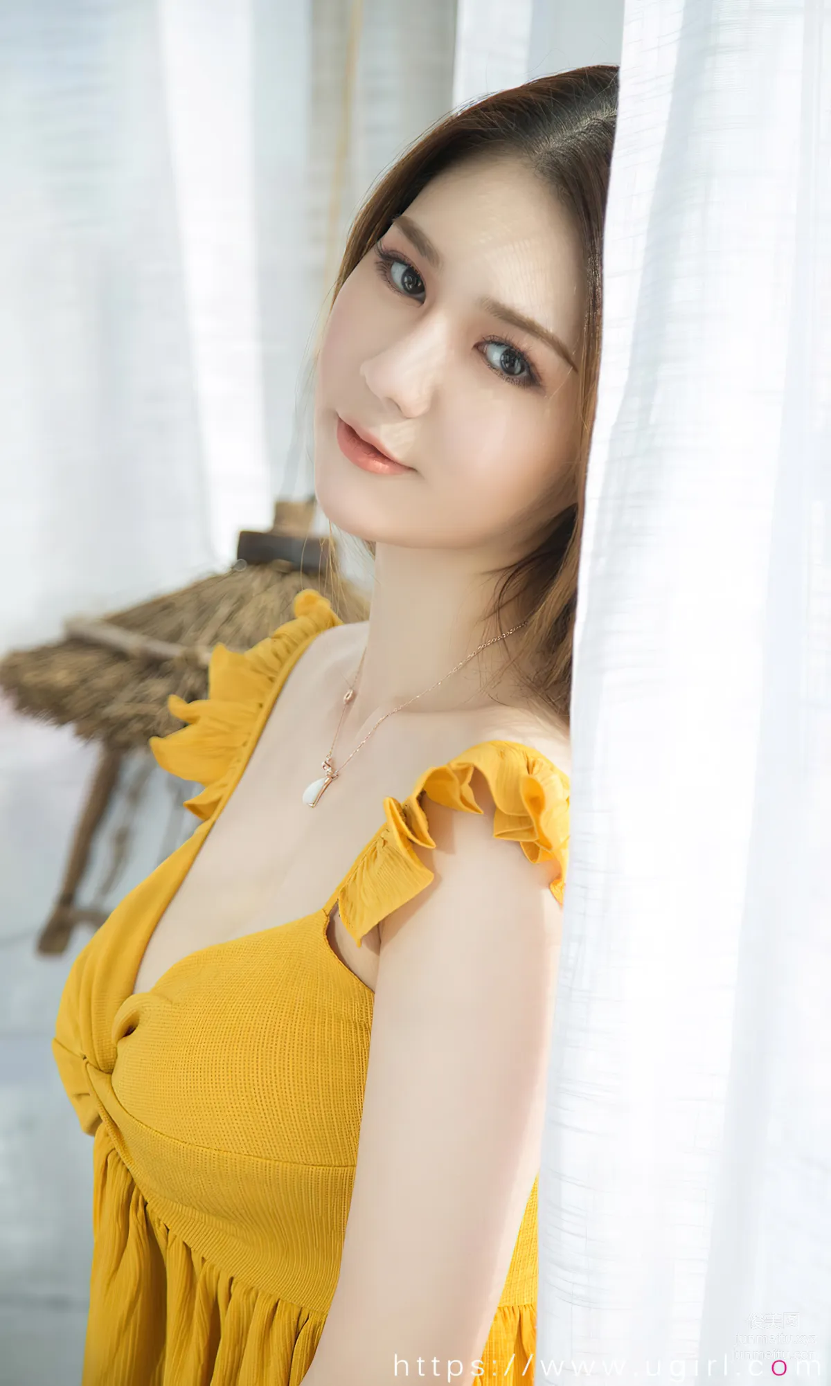 [爱尤物]2023 NO.2733 如歌 夜间萤火[35P] page 6