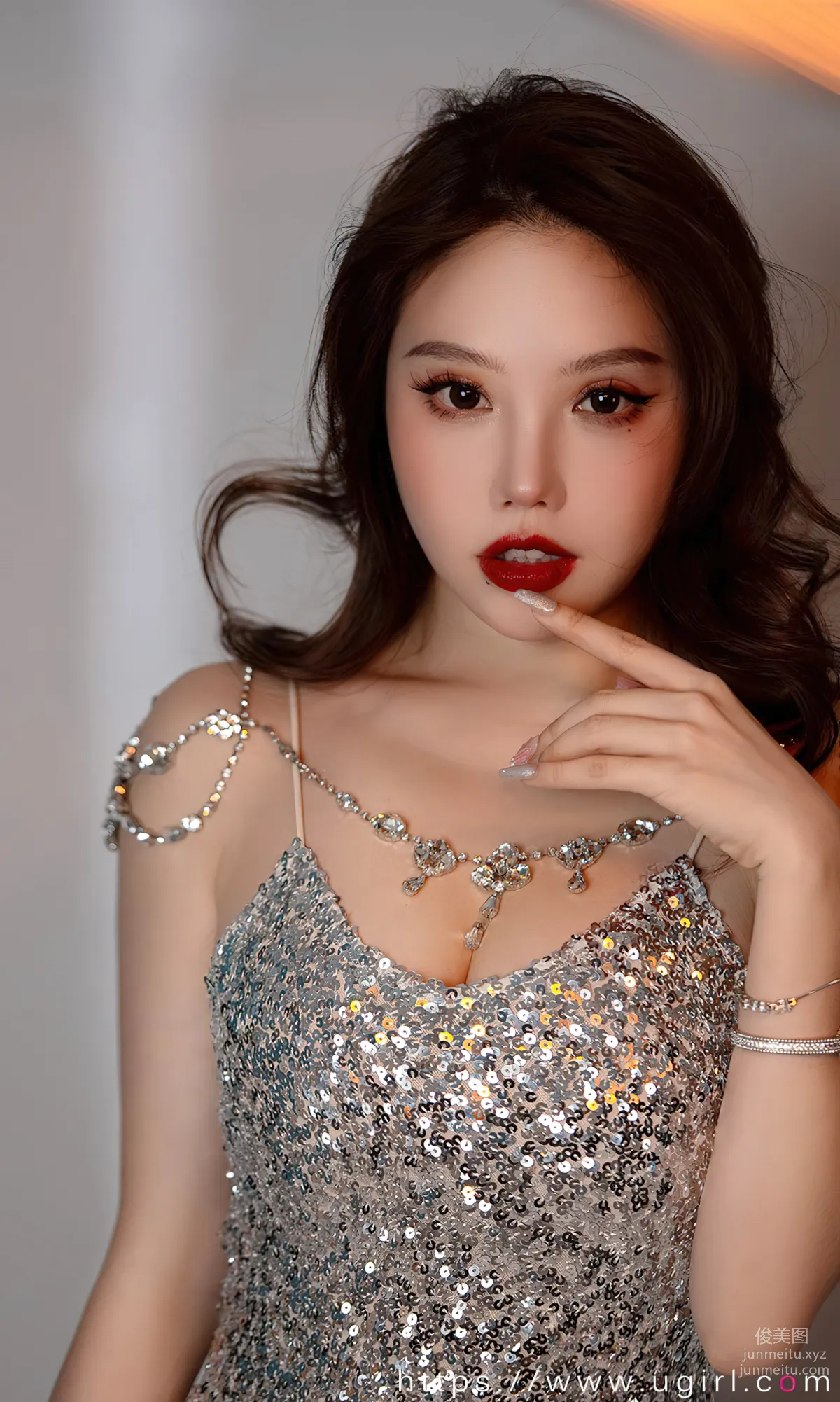 [爱尤物]2023 NO.2765 孤独欢喜 妮小妖[35P] page 6