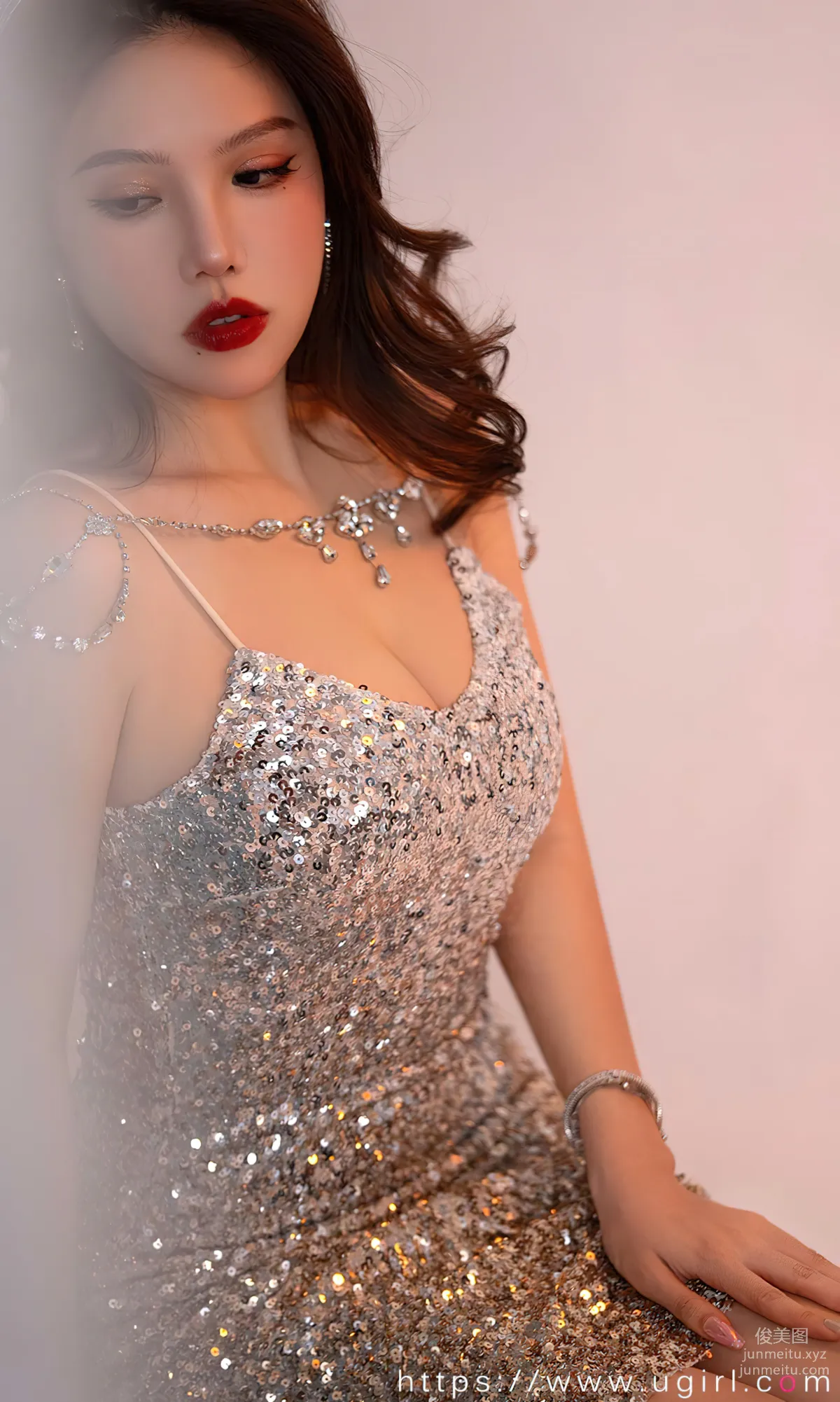 [爱尤物]2023 NO.2765 孤独欢喜 妮小妖[35P] page 9