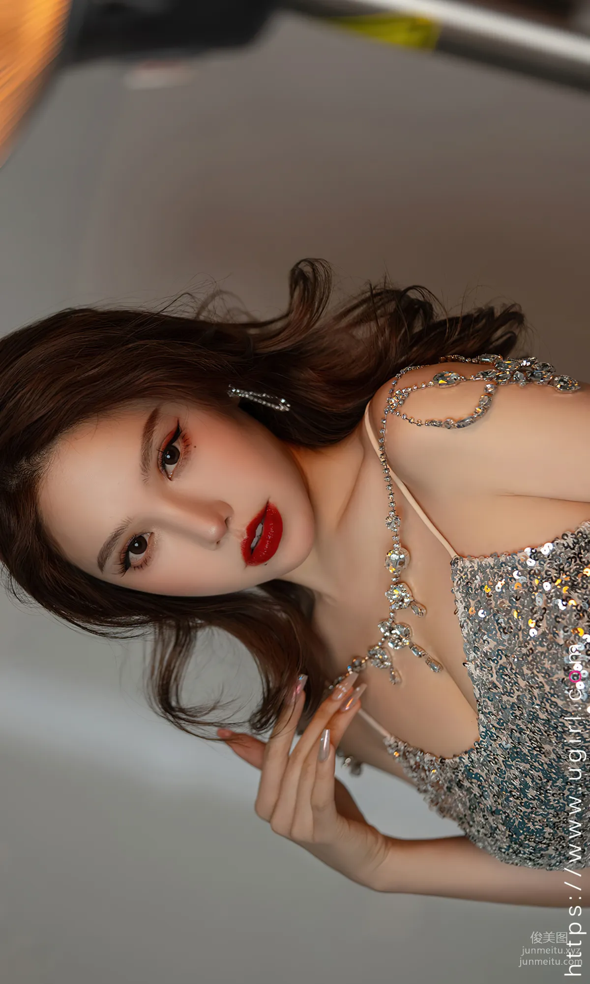 [爱尤物]2023 NO.2765 孤独欢喜 妮小妖[35P] page 35