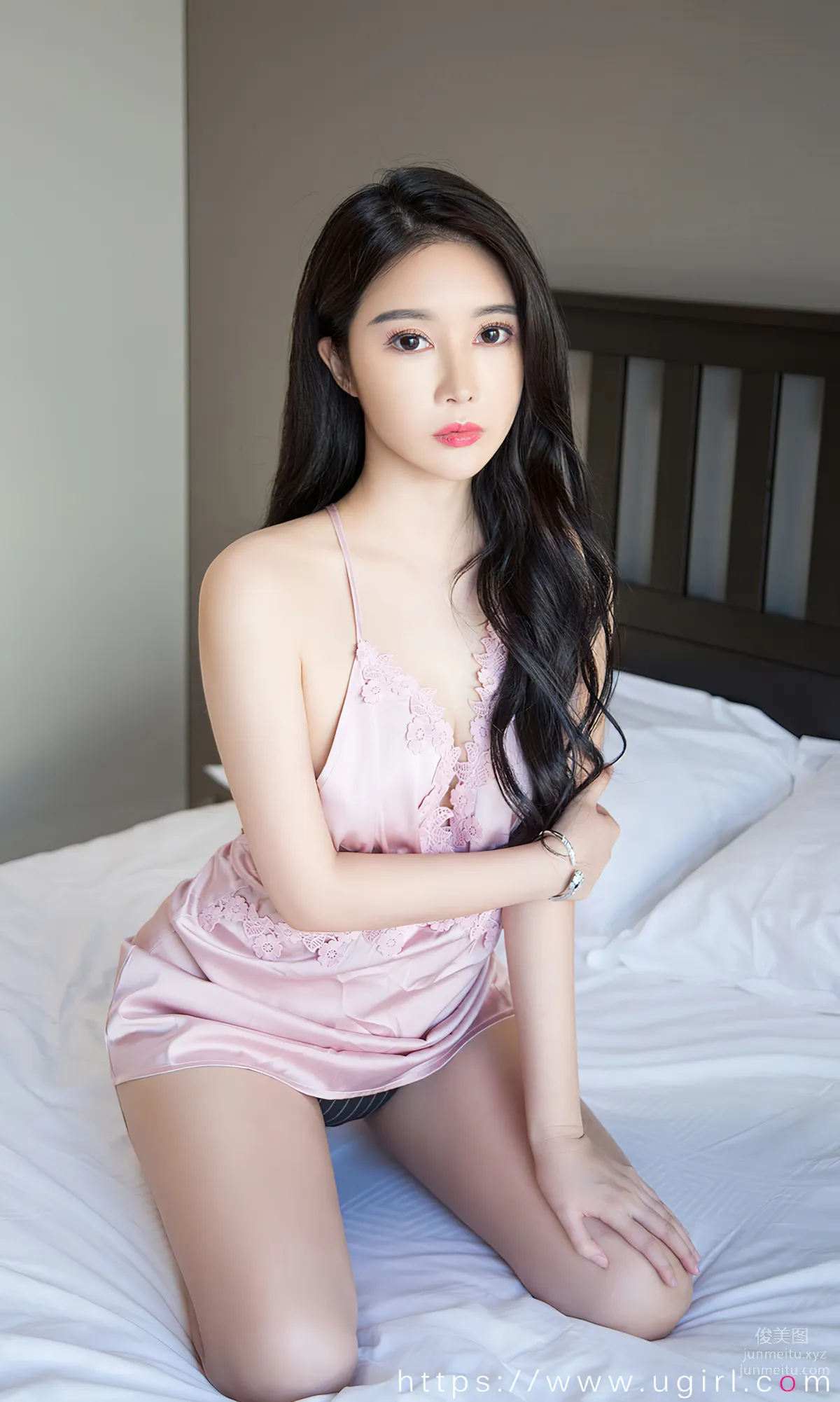 [爱尤物]2024 NO.2777 美人粉梦 萱萱儿[35P] page 6