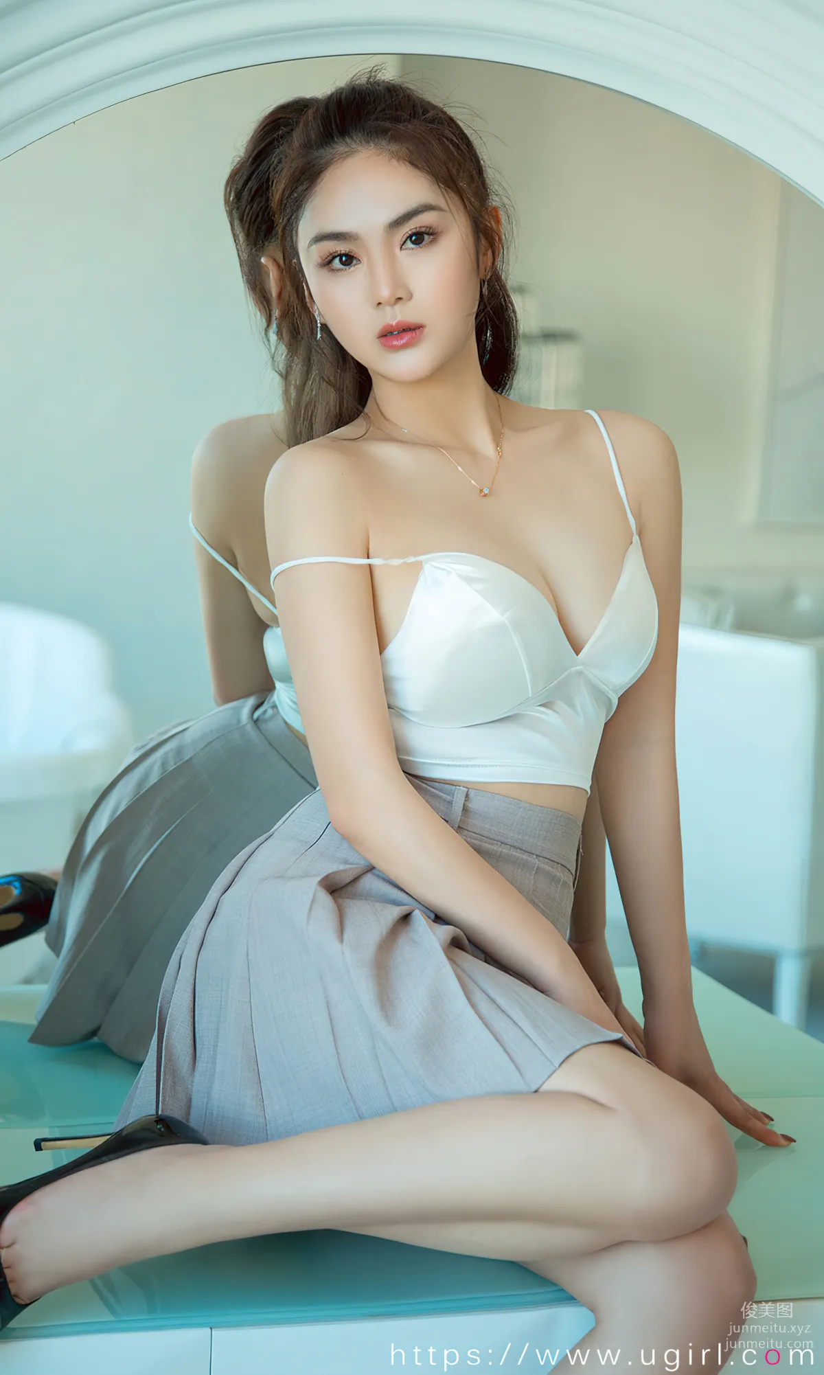 [爱尤物]2024 NO.2805 仍然心动 上官雪儿[35P] page 15