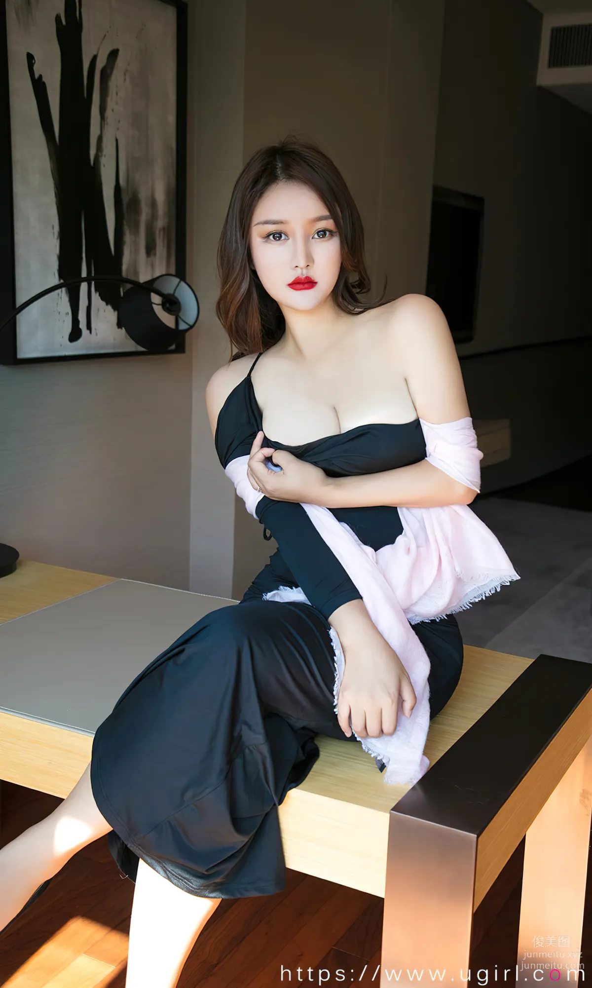 [爱尤物]2024 NO.2813 夏日流火 jona[35P] page 22