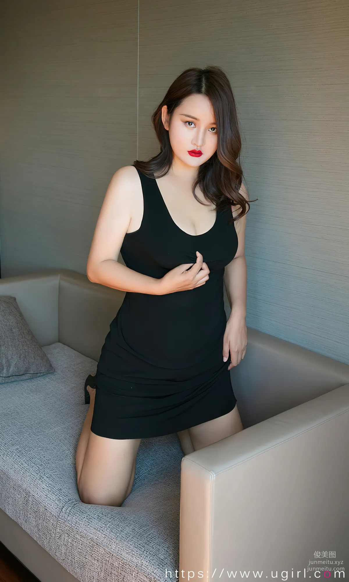 [爱尤物]2024 NO.2813 夏日流火 jona[35P] page 23