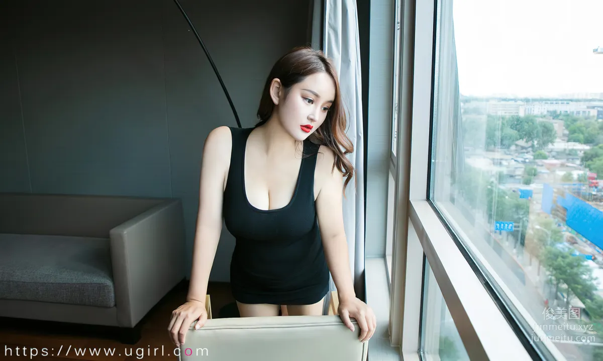 [爱尤物]2024 NO.2813 夏日流火 jona[35P] page 32