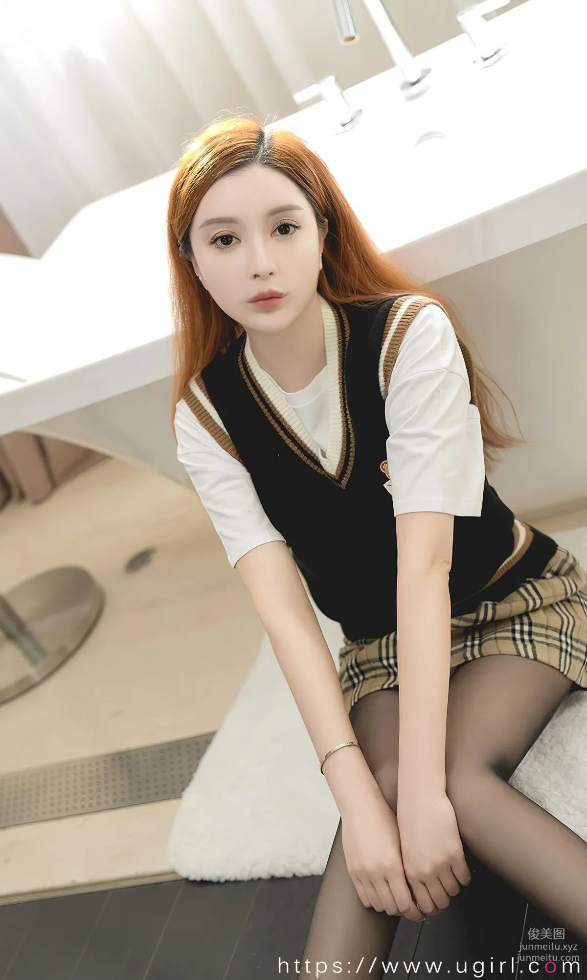 [爱尤物]2024 NO.2814 还是喜欢你 媛媛[35P] page 22