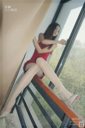 妖精视觉 NO.180 小茶 _ 伊人舞红妆 [55P]
