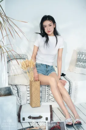 [Kelagirls克拉女神]2021.07.17《简约凉拖》燕妮[29P]
