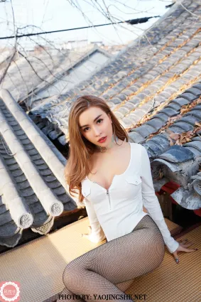 [FAIRY CLUB妖精社] 2021.04.15 V2016《小任务》萱萱-极品无内丝V系列