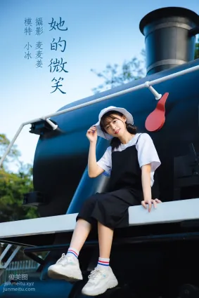 [YITUYU艺图语]2022.02.21 她的微笑 慕容寒冰_