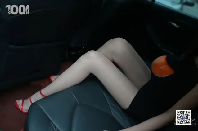 [IESS异思趣向] 一千零一夜 174 西瓜《DD女代价3》[90P]