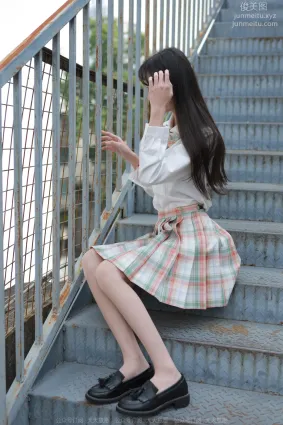 [IESS异思趣向] 2022.04.24 丝享家 1069：团团《jk妹妹》