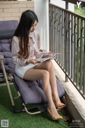 [IESS异思趣向] 2020.04.21 丝享家726：美子《爱看书的女同事》[95P]
