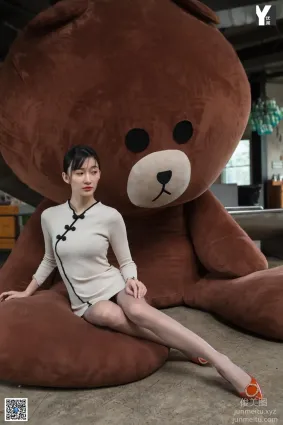 [IESS异思趣向] 2020.05.12 丝享家738：秋秋《布朗熊之恋》[89P]
