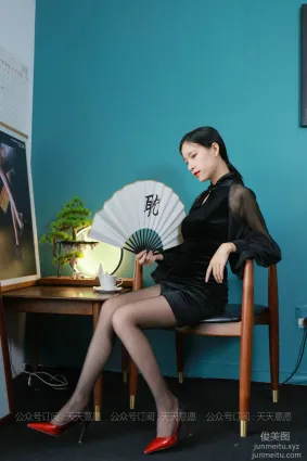 [IESS异思趣向] 2021.07.28 丝享家873：美子《新式旗袍短裙》[93P]