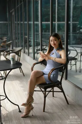 [IESS异思趣向] 2021.09.11 丝享家915：小婕《咖啡店邂逅网紅美女》[85P]