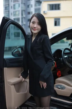 [IESS异思趣向] 2023.04.18 丝享家 1425 婉萍《小辣椒》[85P]