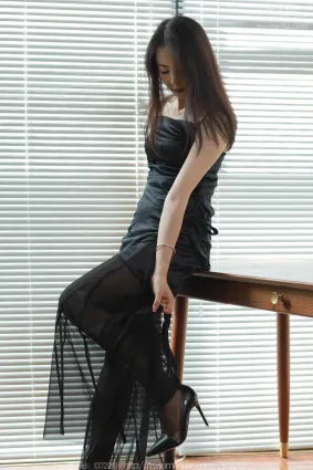 [IESS异思趣向] 2023.07.12 丝享家 1478 小金《黑色蒙娜丽莎》[84P]