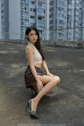 [IESS异思趣向] 2023.11.09 丝享家 1581 小宝《美拉德配色》[72P]
