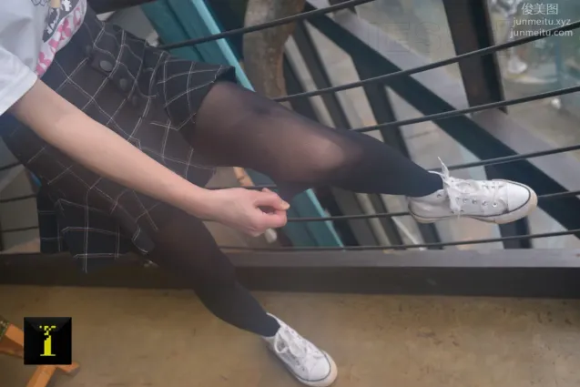 [IESS异思趣向] 普惠集 051 妹妹琪琪 妹妹的80D（1）
