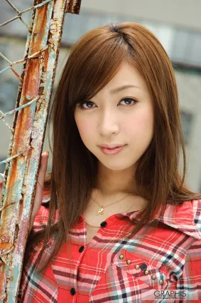 2011-06 Kaori Sakura 佐倉かおり [30P]