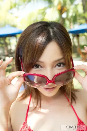[Graphis] 2014.11.28 初脱ぎ娘 美波ねい