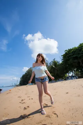 [Graphis] 2017.12.22 Gals 松本菜奈実 Nanami Matsumoto [GRAVURE GIRL!]