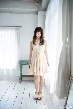 [Graphis] 2020-06-19 First Gravure - Izuna Maki 槙いずな